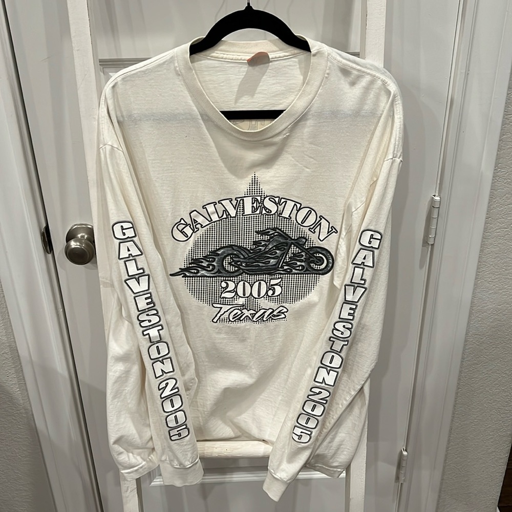White Vintage Long Sleeve Men’s XL Galveston 2005 Shirt